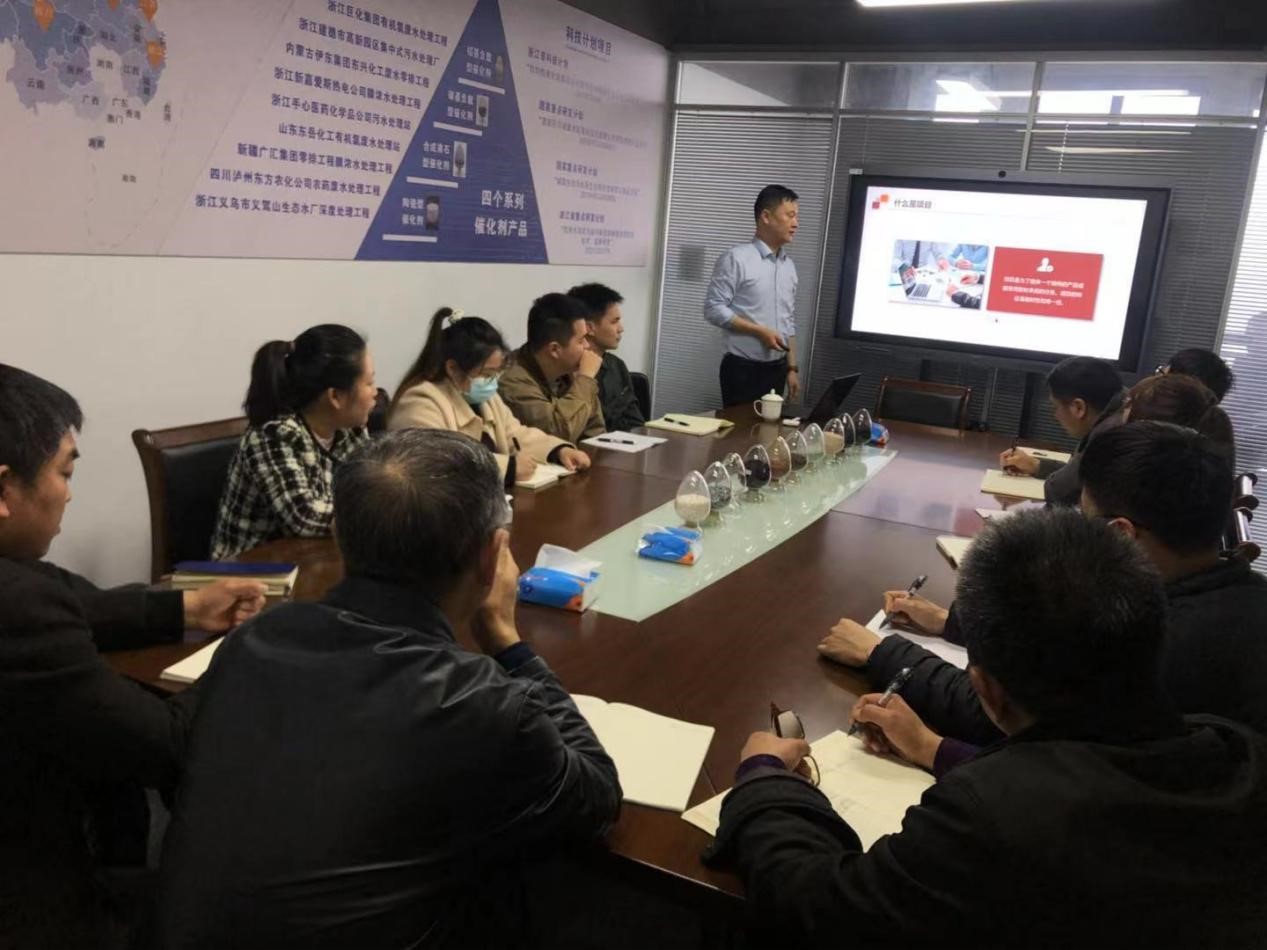 1710818728180563wjES.jpg 《掌握項(xiàng)目管理技能,提高企業(yè)效率》插圖.jpg